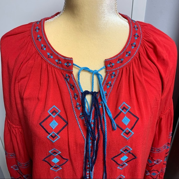 HAYDEN LOS ANGELES BOHO EMBROIDERED DESIGN SELF TIE FRONT BLOUSE SIZE L - Picture 3 of 13